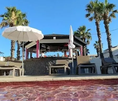Le Jardin D'Eden An Exclusive Naturist Couples Retreat 1 Apartamento Agde
